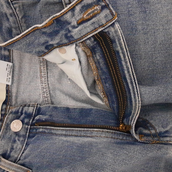 Levi's 550 men's relaxed fit jean medium wash size 31X34 - Picture 6 of 7